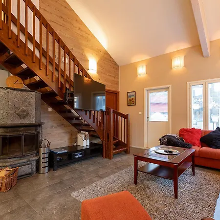 Alppitaehtikeskus A2 Visit *